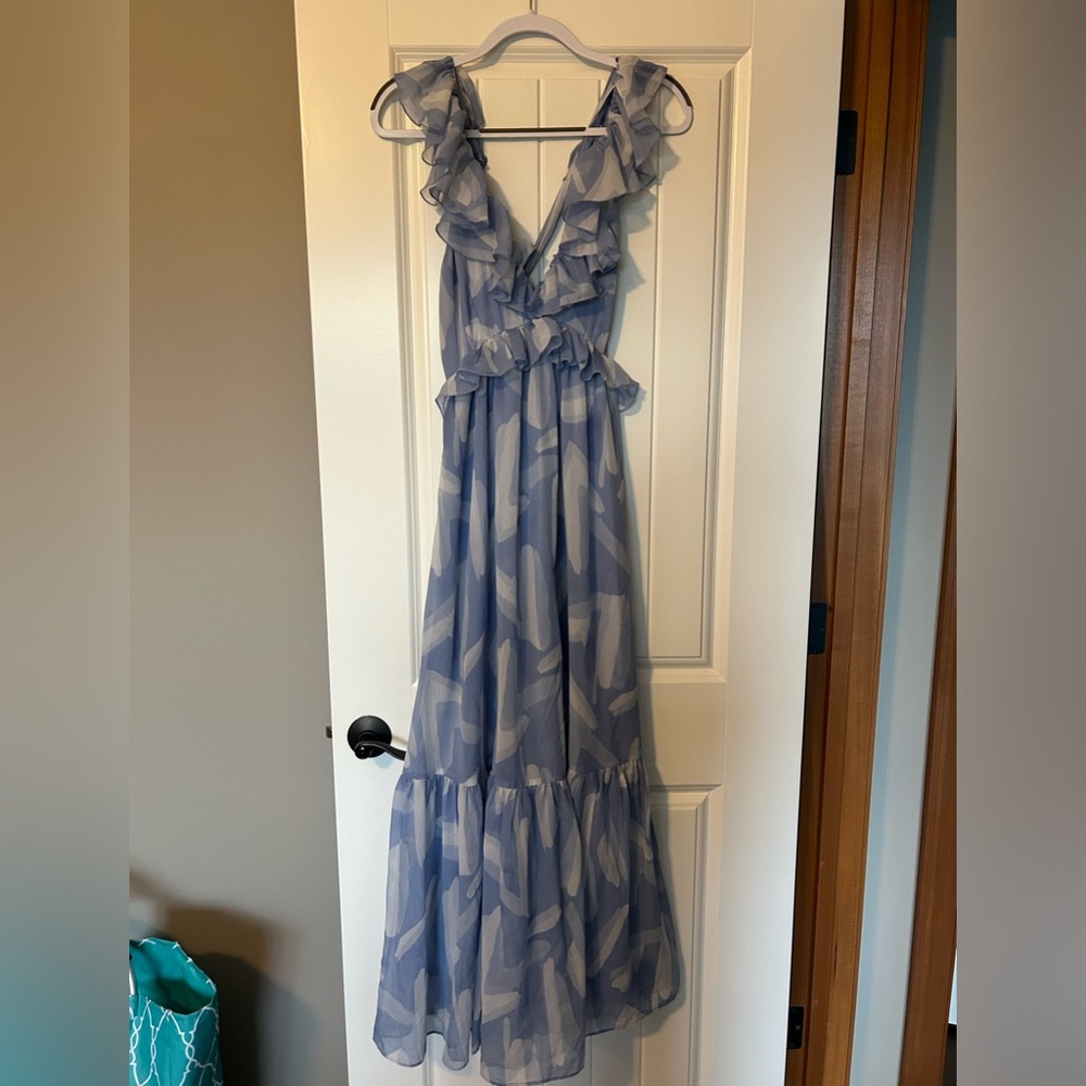 Abercrombie & Fitch Blue and White Ruffle Maxi Dress - Picture 2 of 4